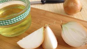Маска з медом і цибулею