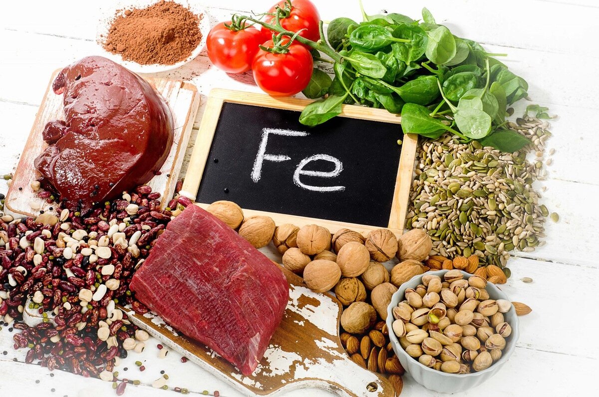 5 продуктів, які варто виключити зі свого раціону в період менструації