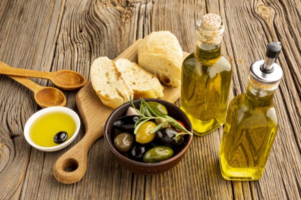 Меню для чистих судин: кардіолог назвав продукти для профілактики інфаркту