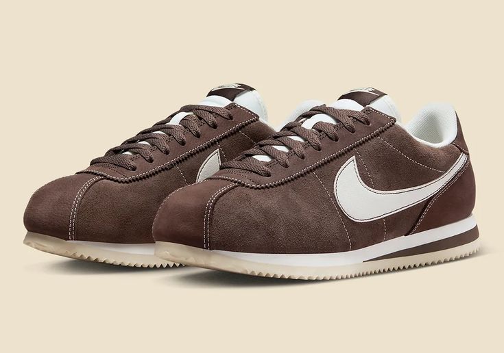 Популярні Nike Cortez