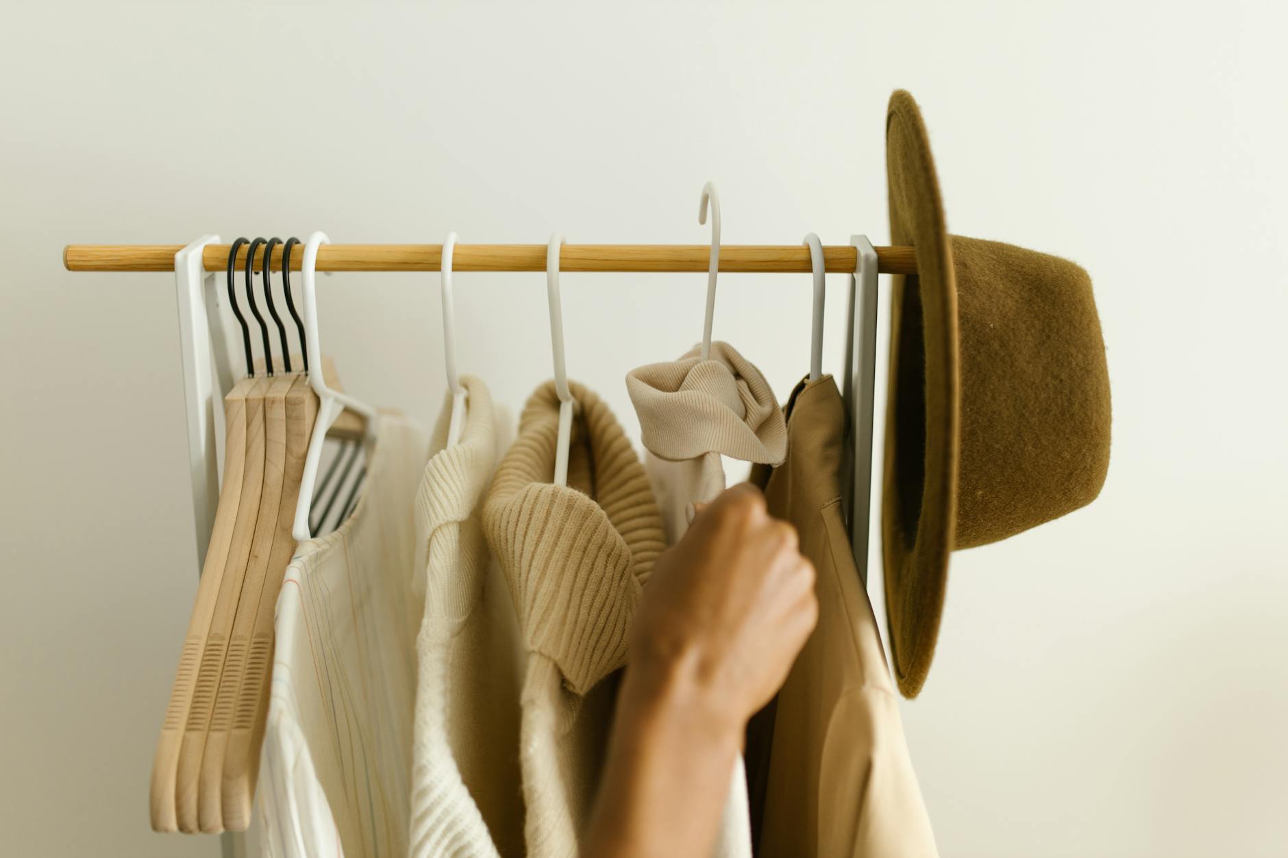 capsule wardrobe minimalist clothes
