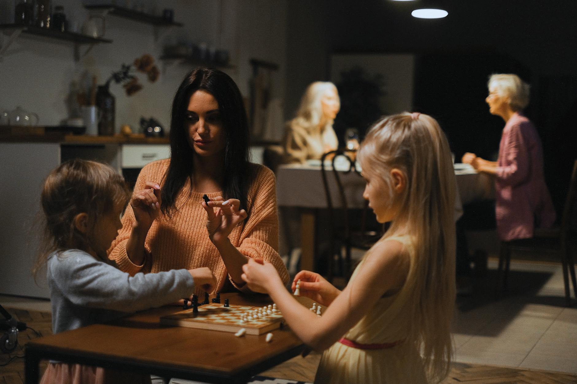 family board game home no phone