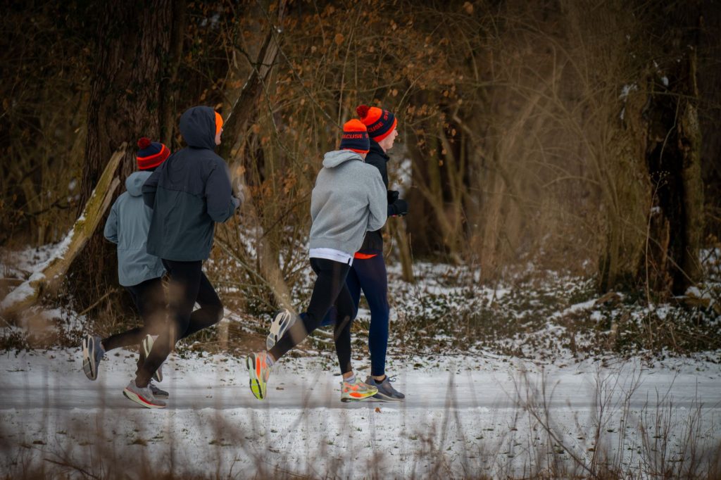 winter running snow cold gear