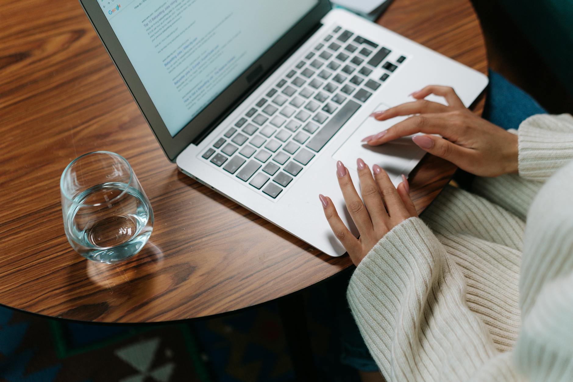 google sheets table laptop
