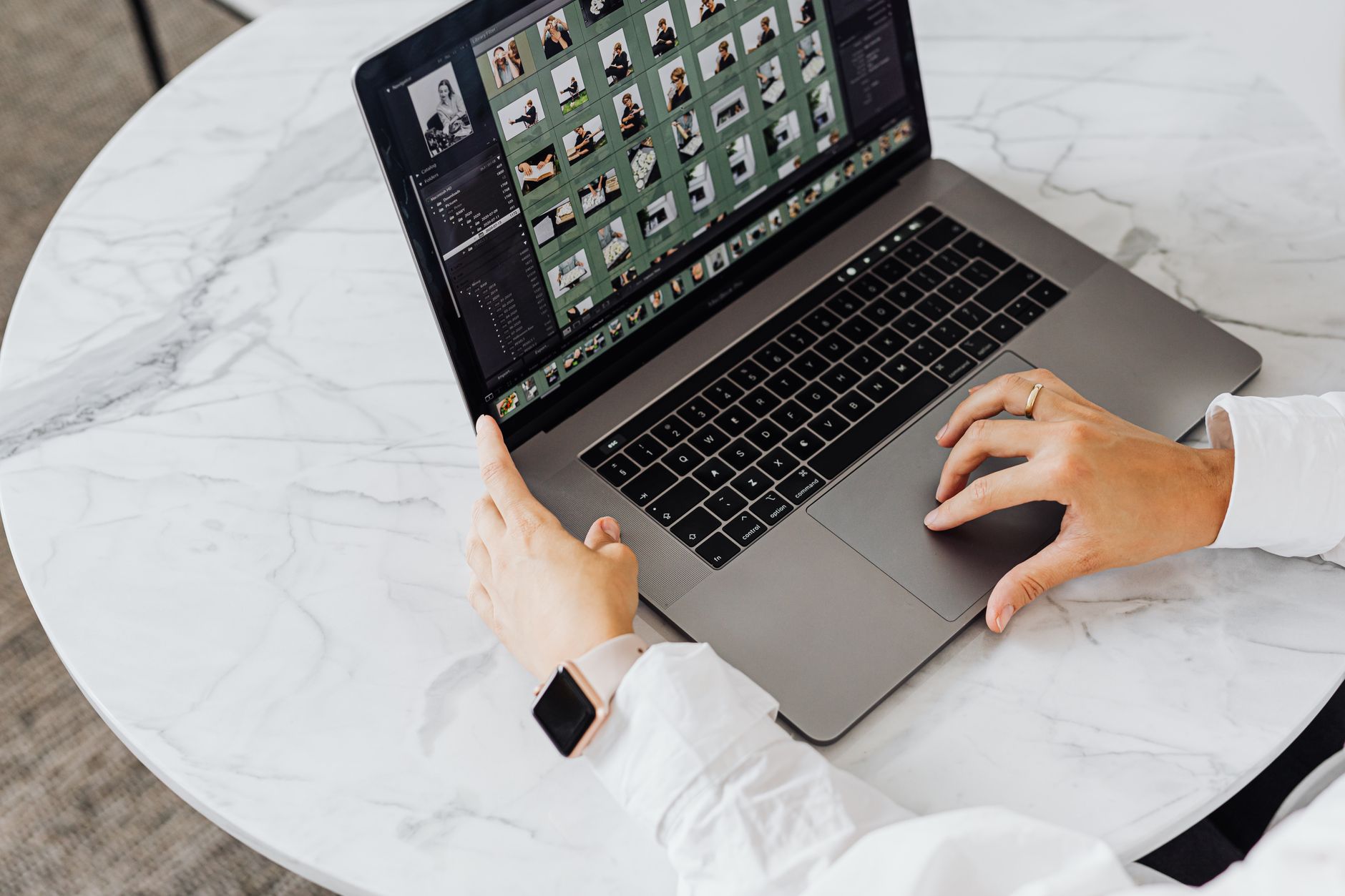 notion app productivity laptop