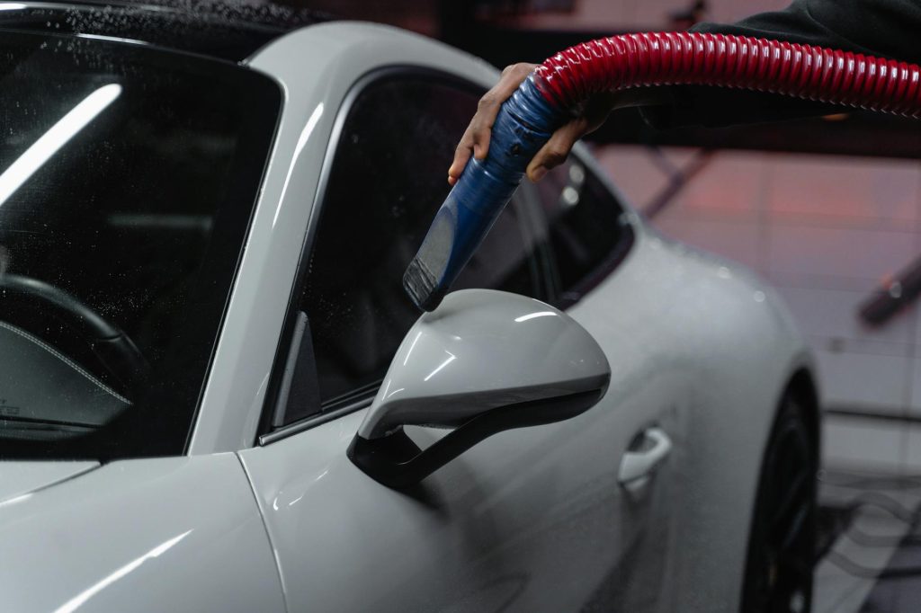 car vacuum cleaner interior