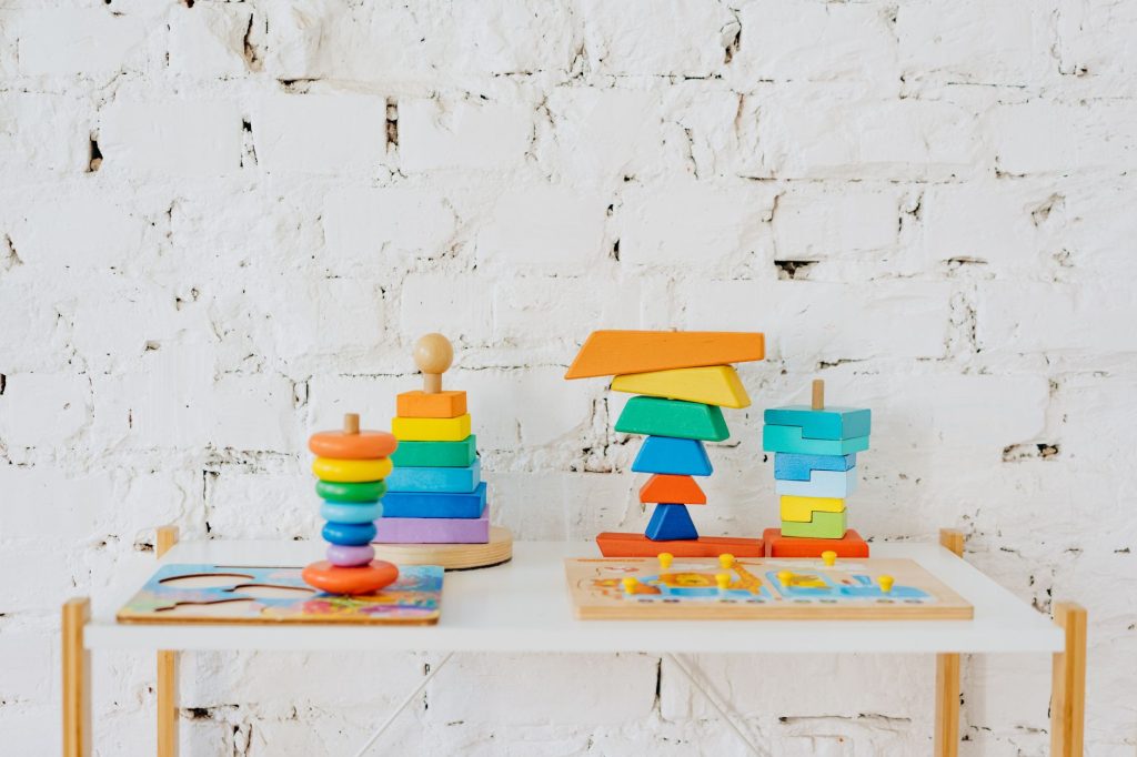 montessori kids room shelves