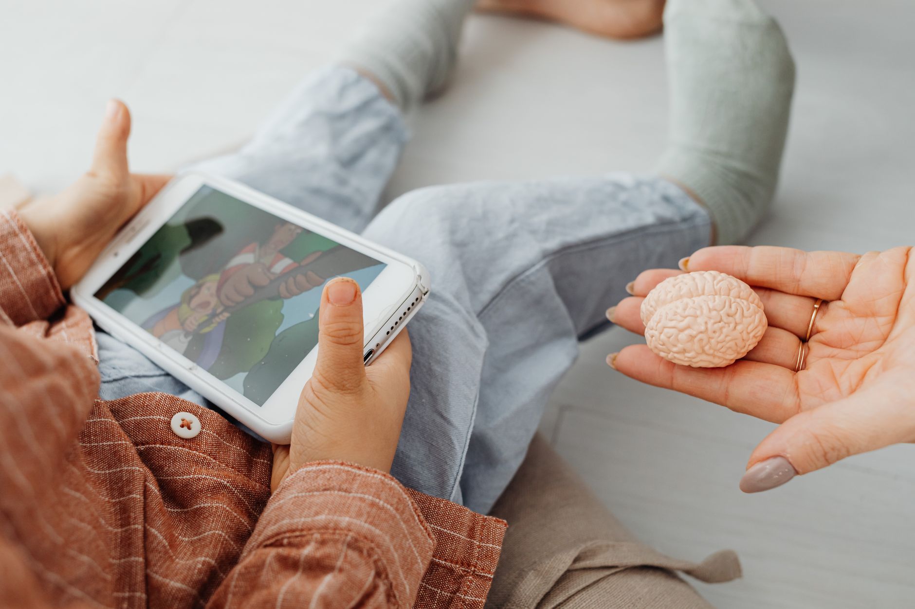 kids phone tablet screen