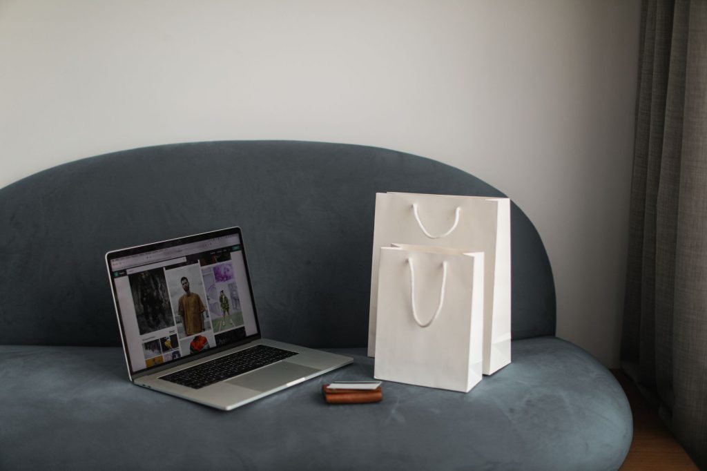 marketplace ecommerce shop laptop