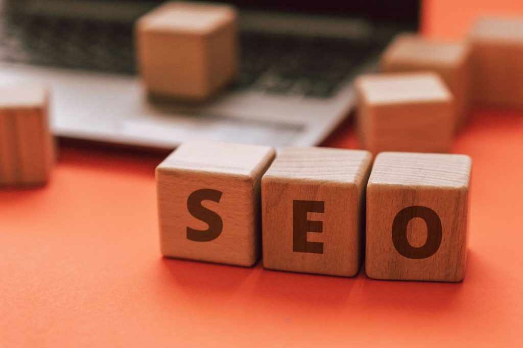seo blog laptop content