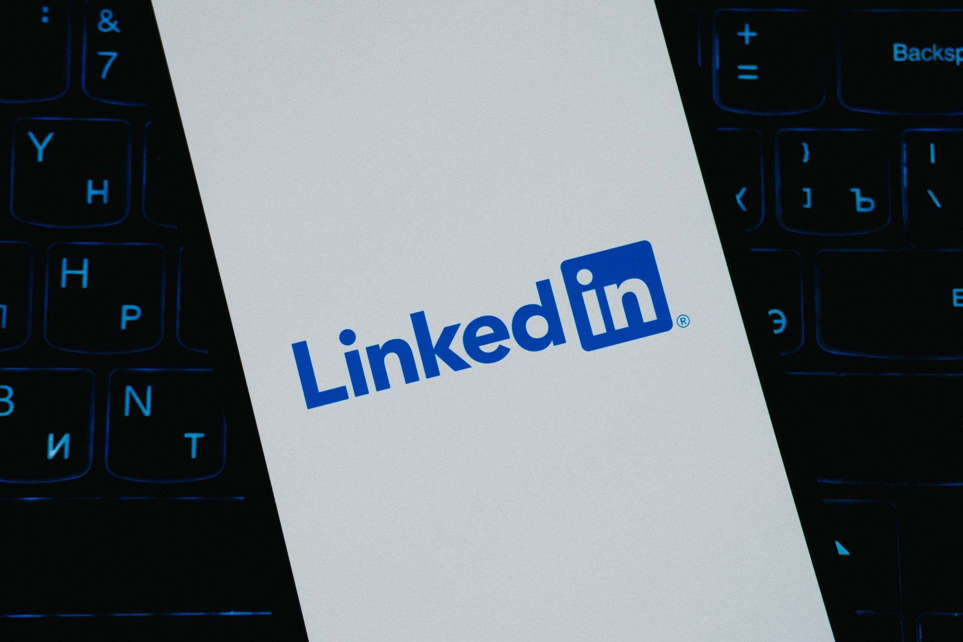 linkedin b2b sales business