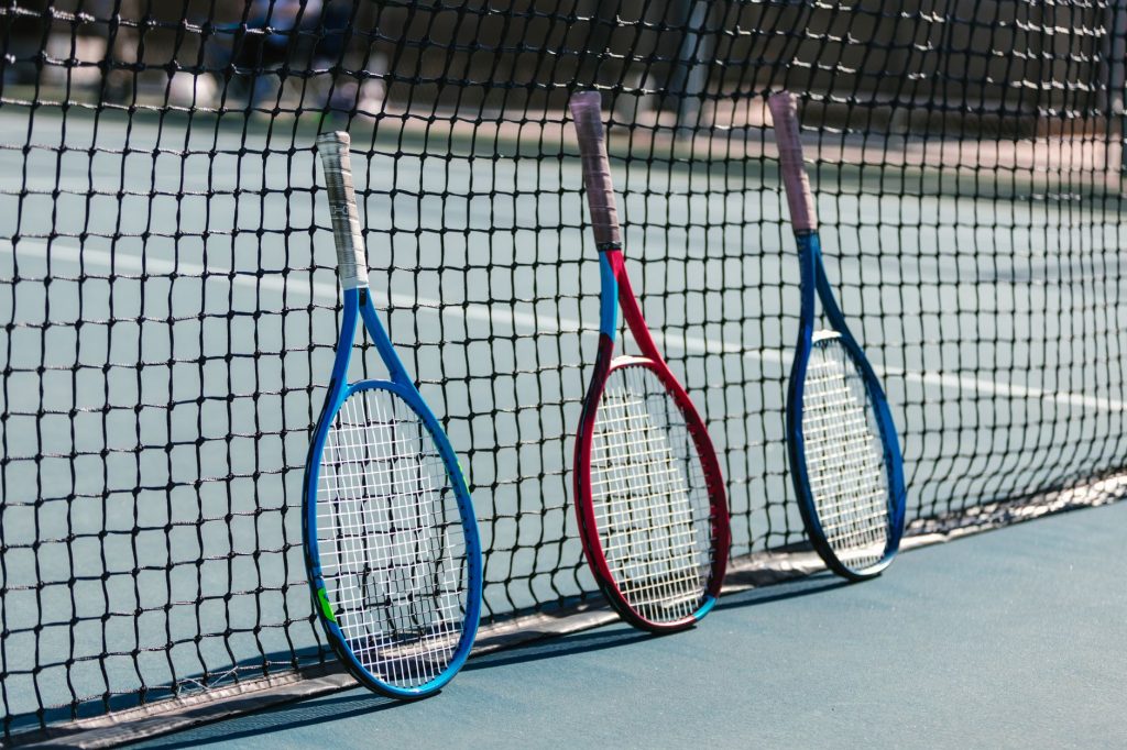 tennis racket beginner sport