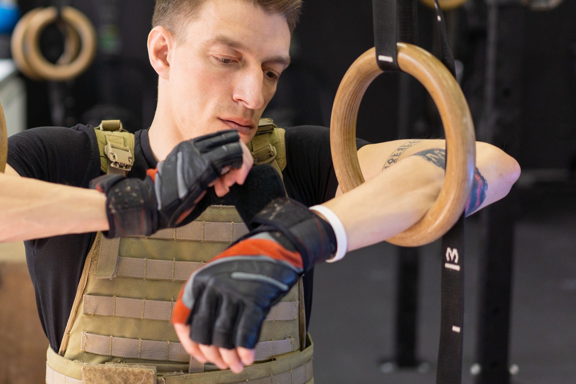 workout gloves grip protect