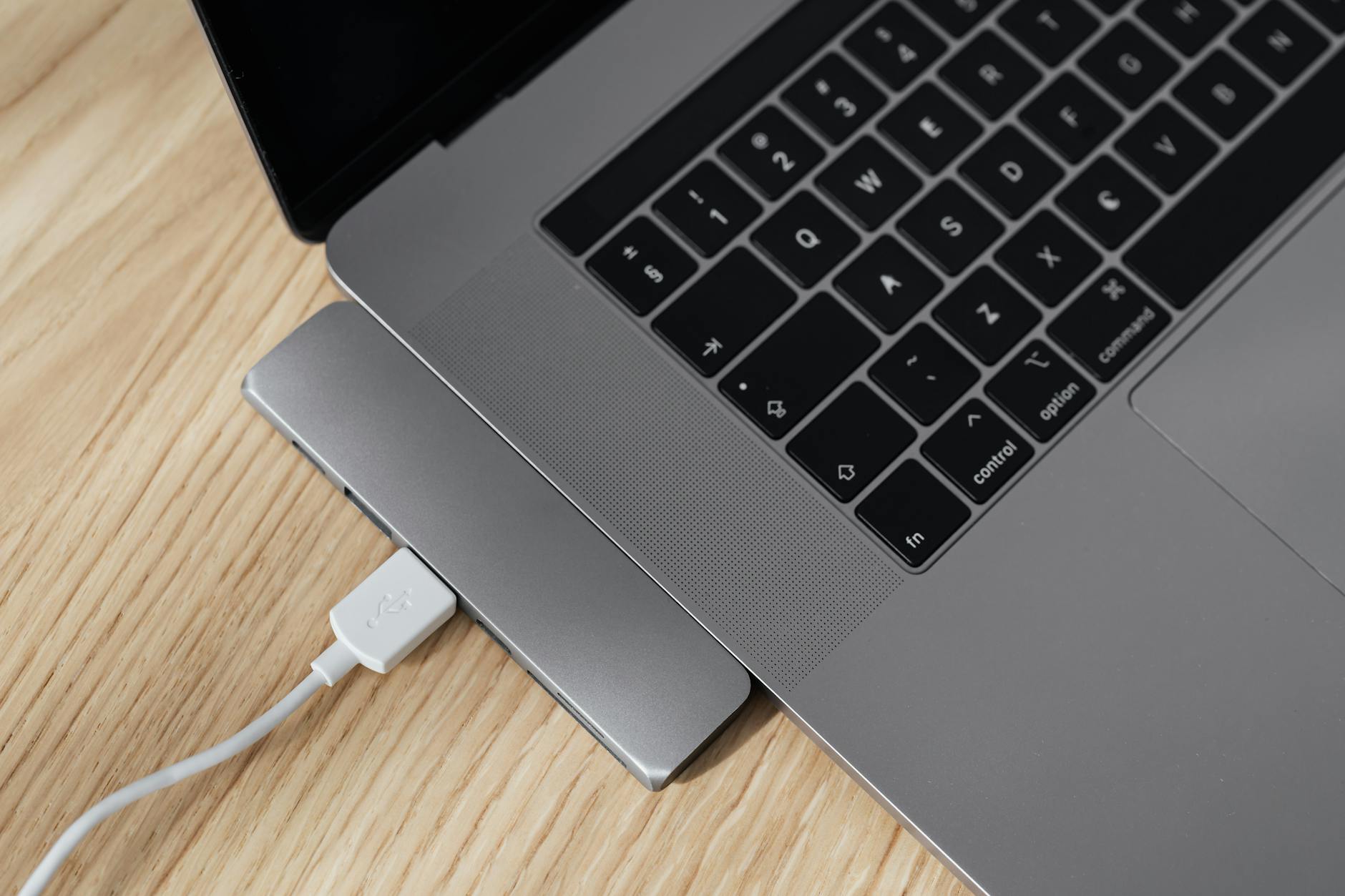 docking station laptop hub